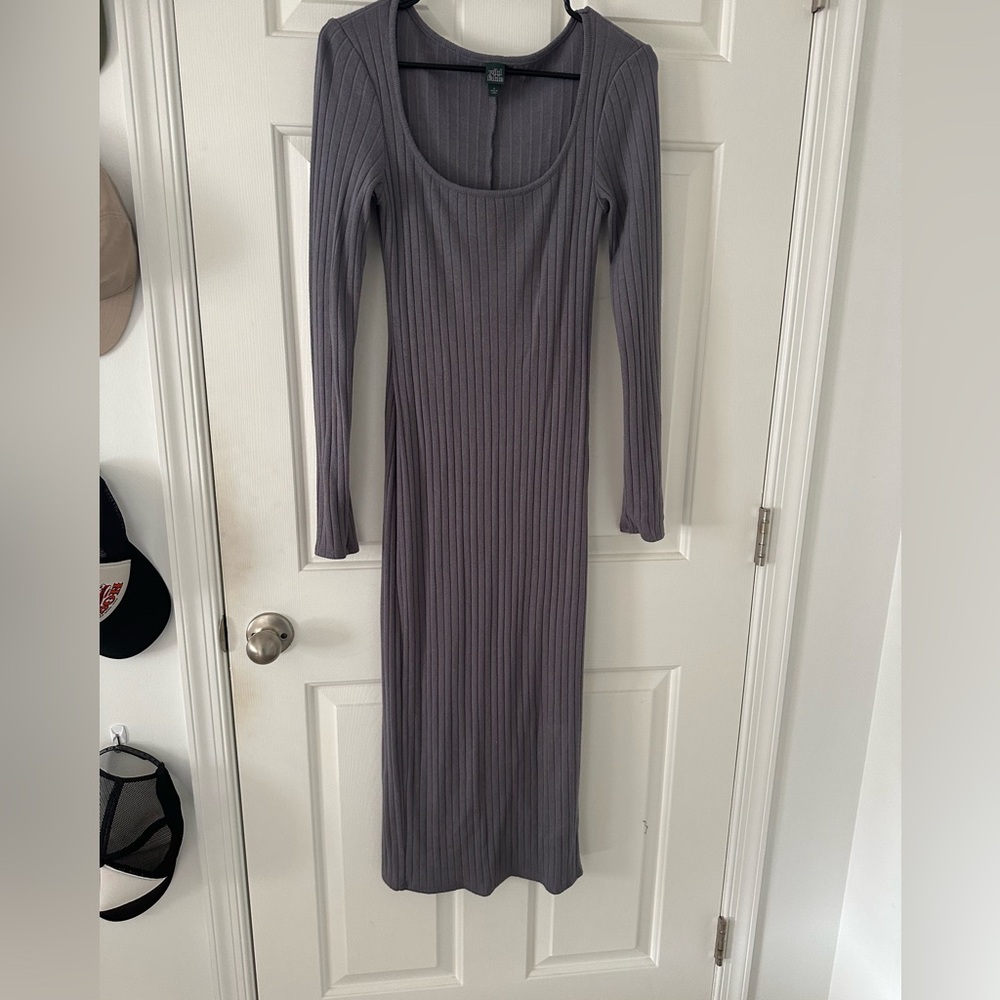 Long sleeve tight maxi ribbed dress